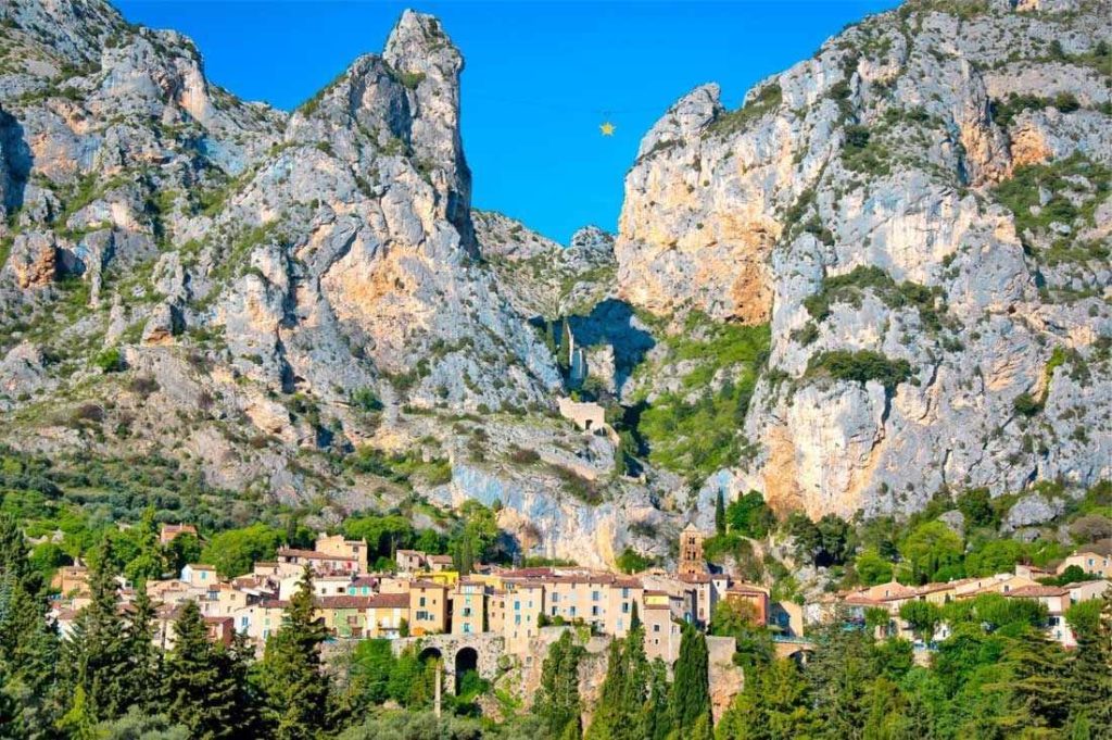 Moustiers Sainte-Marie