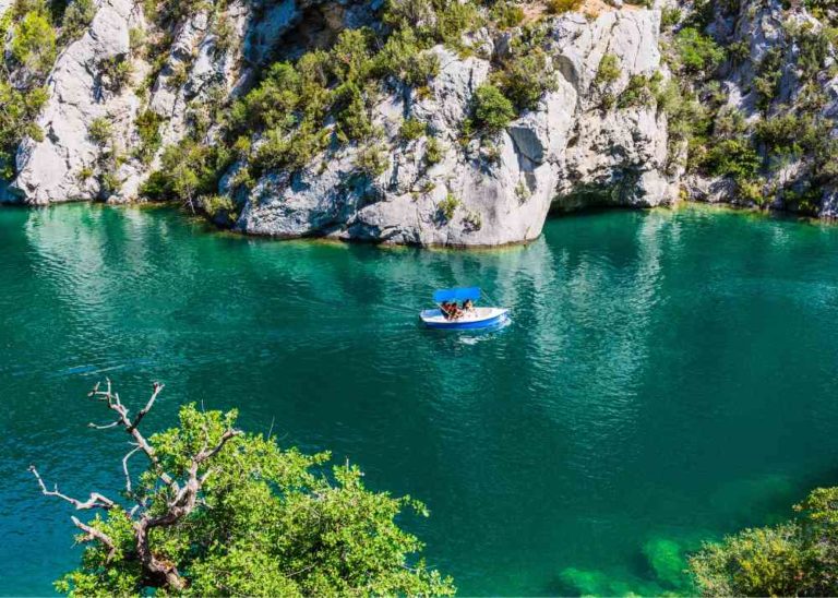 Amazing Hike in the lower Les du Verdon